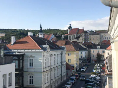 4-Zimmer-Wohnung mieten in Krems an der Donau – 136 m², € 1.400 – Bild 1 von 6