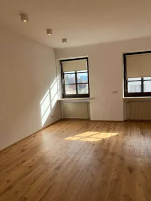 4-Zimmer-Wohnung mieten in Krems an der Donau – 136 m², € 1.400 – Bild 5 von 6