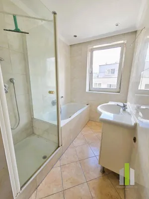 6-Zimmer-Wohnung mieten in Salzburg Stadt – 142,55 m², € 2.338 – Bild 6 von 6