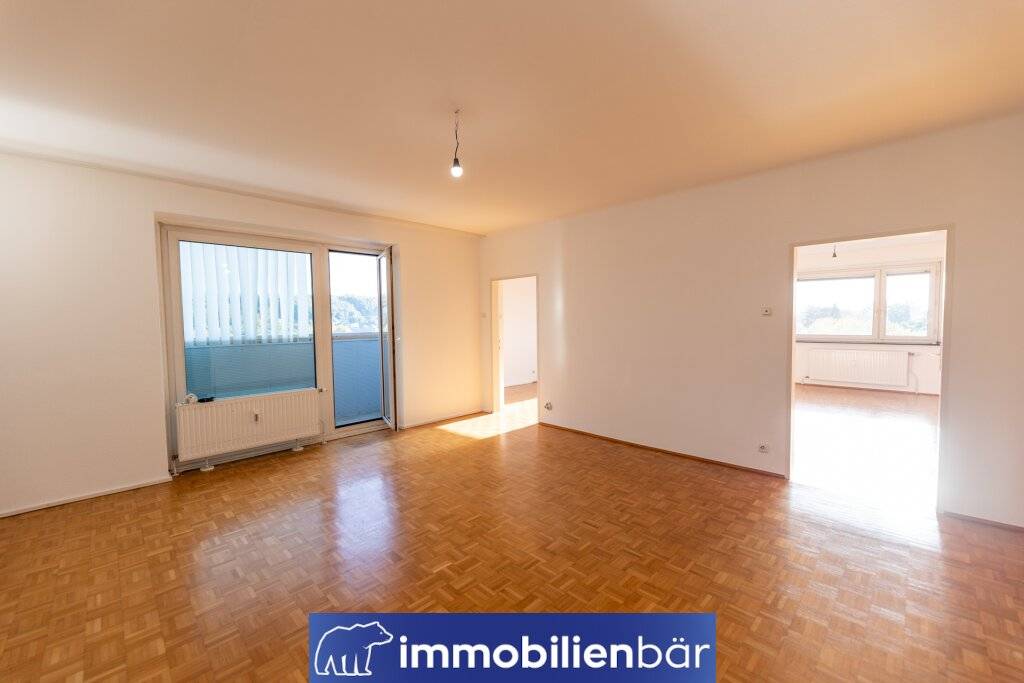 Geräumige 4-Zimmer Wohnung mit Balkon - Wohnen mit Weitblick - Maria-Theresia-Straße 19 Wels - Ansicht 2