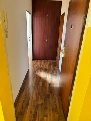 1-Zimmer-Wohnung mieten in Salzburg Stadt – 30 m², € 650 – Bild 8 von 9