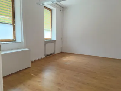 2-Zimmer-Gewerbeimmobilie mieten in Baden – 63 m², € 1.328 – Bild 6 von 7