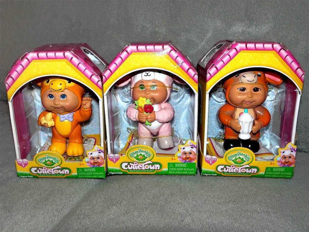 3x Figuren Cabbage Patch Kids Cutie Town in OVP