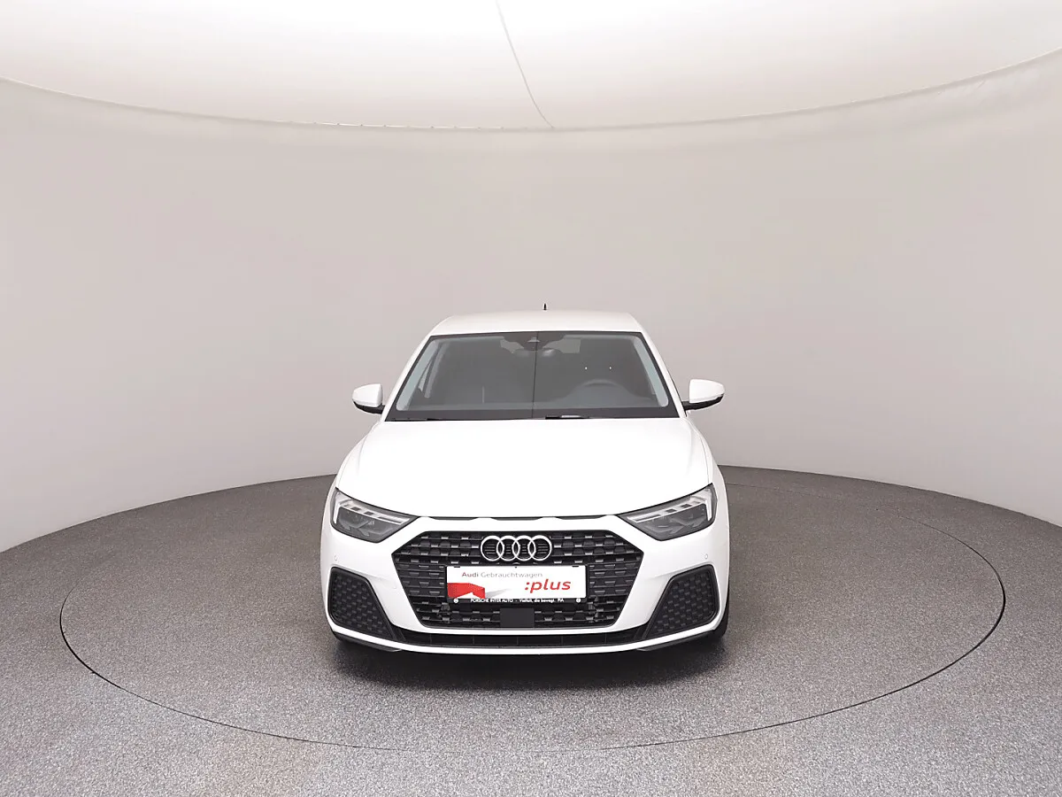 Audi A1 2026 photo 3