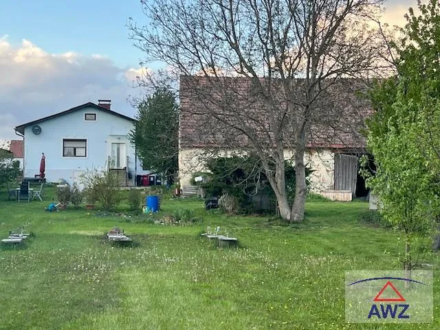 Günstiges Mehrfamilienhaus mit Garten in der Nähe von Horn! - Ansicht 2