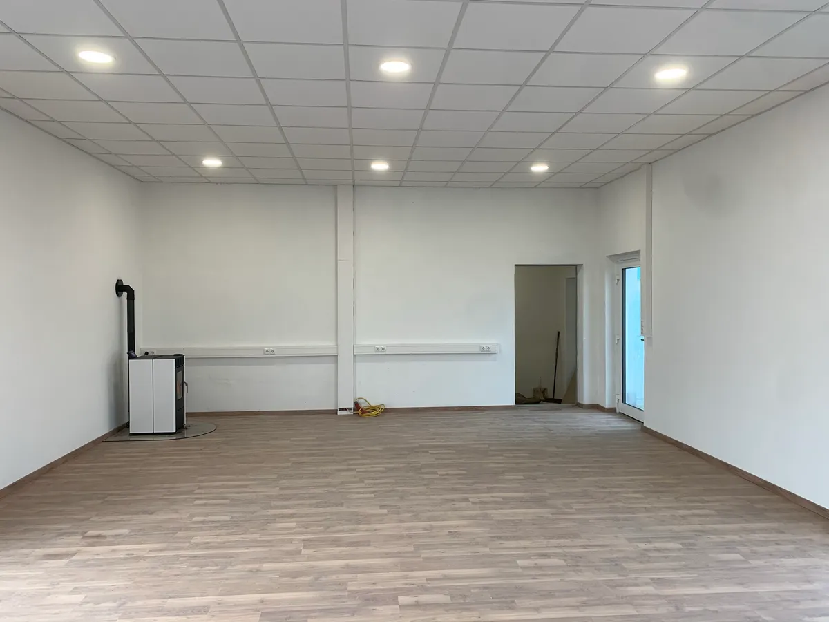 Verkaufsraum - Büro - Ansicht 3