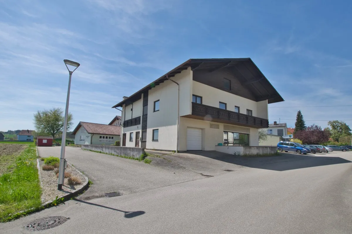 Großes Geschäftslokal in Breitenschützing - Widok 3