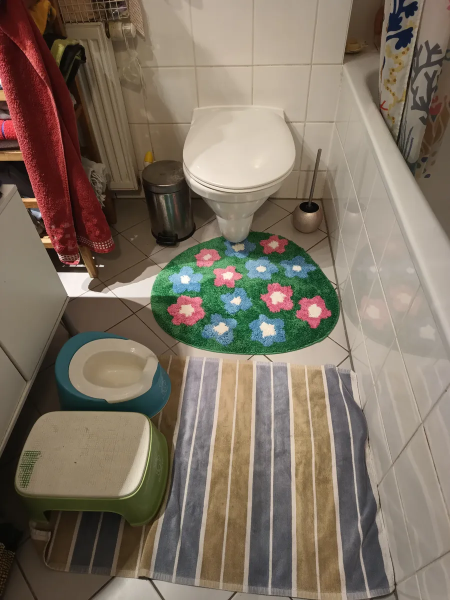 Charmante Altbauwohnung im 9. Bezirk |je 5 Nächte im Sommer Zwischenmiete 13. -19. Juli 25. -30. Juli 8. -13. August 15. -20. August | 350 € gesamt – pohled 3