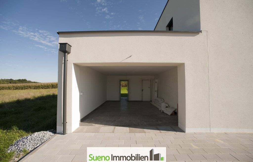 Letzte verfügbare Doppelhaus Einheit! TOP 2. Nähe Wels in Niederthalheim- stilvolles Doppelhaus mit Weitblick ins Grüne - Ansicht 3