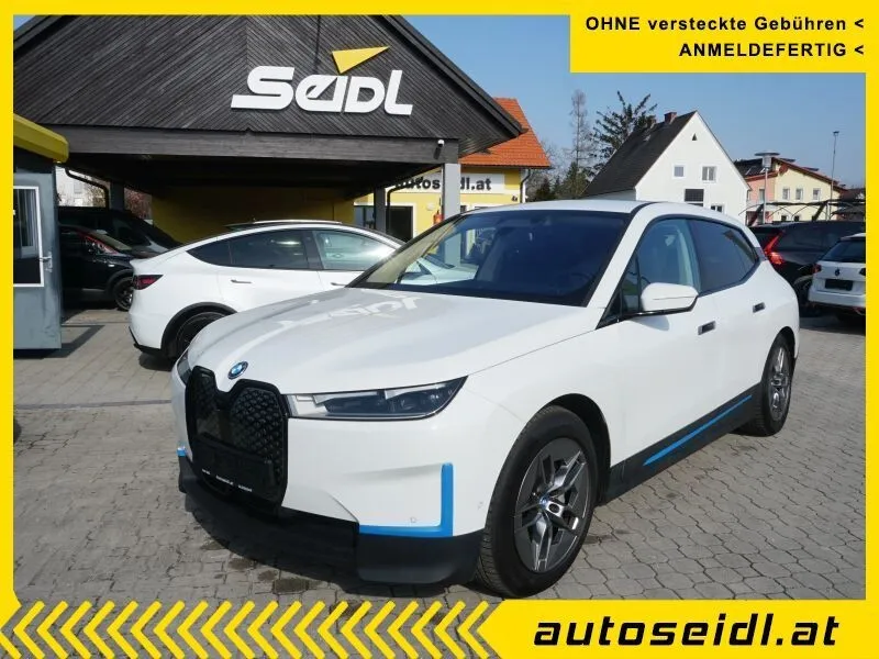 BMW iX