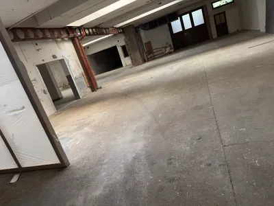 Gewerbeimmobilie mieten in Klagenfurt – 1 000 m², € 3.450 – Bild 2 von 3