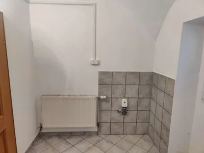 2-Zimmer-Wohnung mieten in Amstetten – 70 m², € 495 – Bild 11 von 15