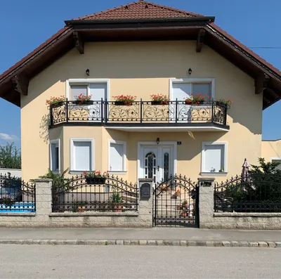 6-Zimmer-Haus kaufen in Gänserndorf – 210 m², € 480.000 – Bild 1 von 18