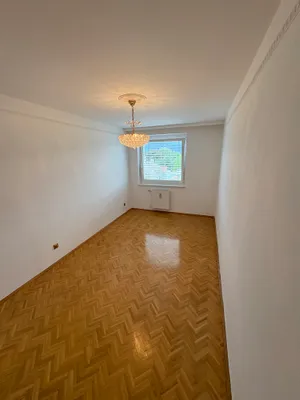 5-Zimmer-Wohnung mieten in Klagenfurt – 106 m², € 1.650 – Bild 10 von 23