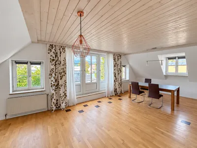 4-Zimmer-Wohnung mieten in Gmunden – 150,58 m², € 1.427 – Bild 3 von 9