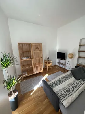 2-Zimmer-Wohnung mieten in Linz – 41 m², € 1.400 – Bild 18 von 38