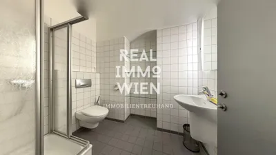10-Zimmer-Gewerbeimmobilie mieten in Wien – 181 m², € 3.517 – Bild 8 von 13