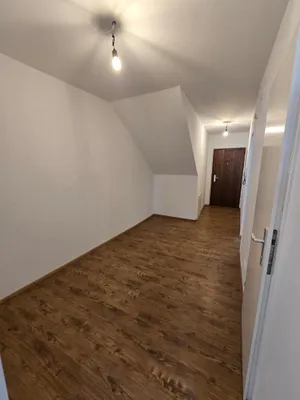 2-Zimmer-Wohnung mieten in Braunau am Inn – 61,93 m², € 622 – Bild 3 von 11