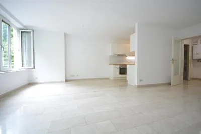 3 Zimmer Maisonette Wohnung mit Garagenplatz und Blick auf die Weingärten zu vermieten – Bild 3