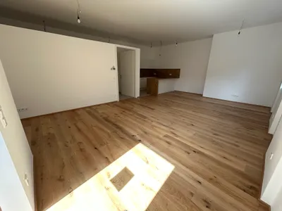 3-Zimmer-Wohnung mieten in Baden – 96 m², € 1.394 – Bild 3 von 8