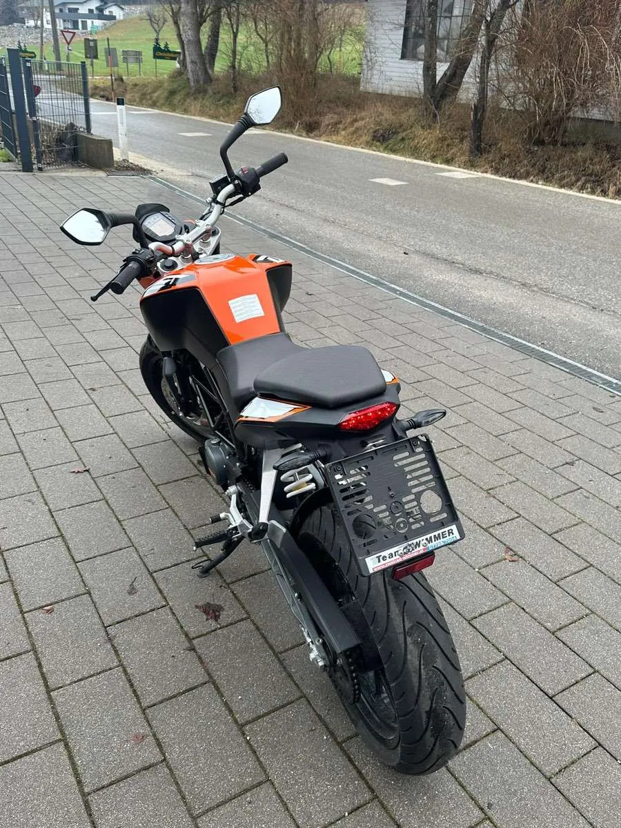 KTM 125