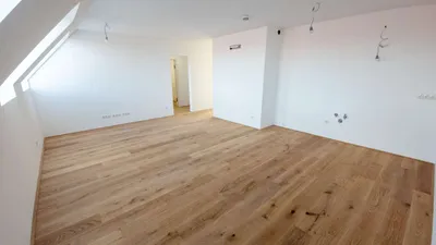 Premium-Erstbezug im Dachgeschoss: 3-Zimmer-Wohnung im Herzen des Botschaftsviertels – Bild 3