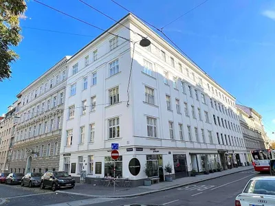 Gewerbeimmobilie kaufen in Wien – 582 m², € 2.290.000 – Bild 2 von 3