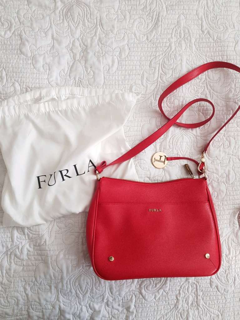 Leder Tasche shops von Furla rot