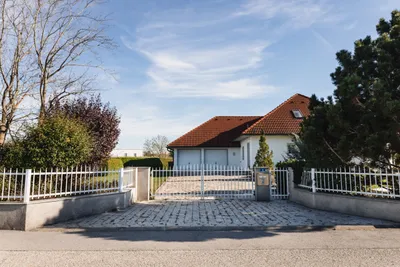 Haus kaufen in Wels-Land – 130 m², € 895.000 – Bild 3 von 32