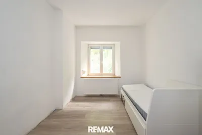 4-Zimmer-Wohnung kaufen in Steyr – 99,27 m², € 168.000 – Bild 8 von 12