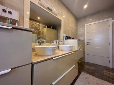 7-Zimmer-Gewerbeimmobilie kaufen in Wiener Neustadt Land – 260 m², € 725.000 – Bild 4 von 5