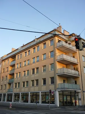 PROVISIONSFREI! Mautner-Markhof Gasse, ältere 52m² Neubaumiete mit 2,50m² Loggia, 1. Stock, Studenten bevorzugt!
