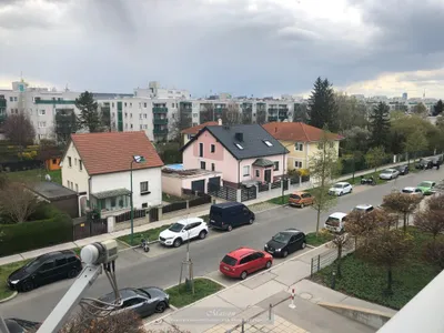 UNBEFRISTETE 3 ZIMMER NEUBAUMIETE * LOGGIA * 2 GARAGENPLÄTZE MÖGLICH * 860,- NETTOMIETE + BETRIEBSKOSTEN