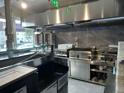 1-Zimmer-Gewerbeimmobilie mieten in Wiener Neustadt – 131 m², € 3.999 – Bild 17 von 24