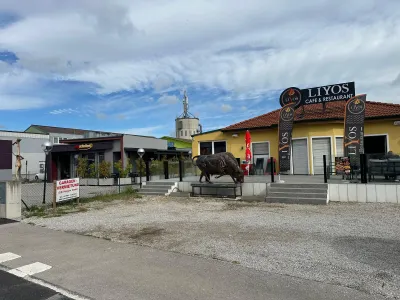 1-Zimmer-Gewerbeimmobilie mieten in Wiener Neustadt – 131 m², € 3.999 – Bild 12 von 24