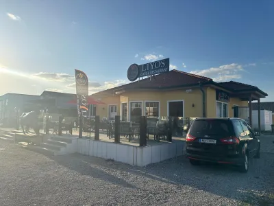 1-Zimmer-Gewerbeimmobilie mieten in Wiener Neustadt – 131 m², € 3.999 – Bild 1 von 24
