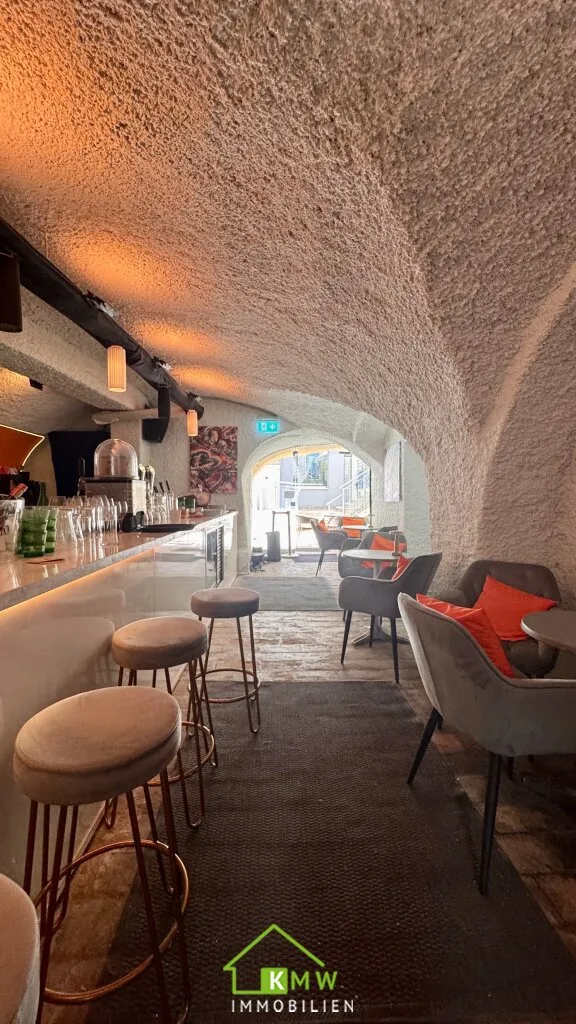 Steiner Tor: renoviertes ca.125m² Gastronomie-/Geschäftslokal - Ansicht 3
