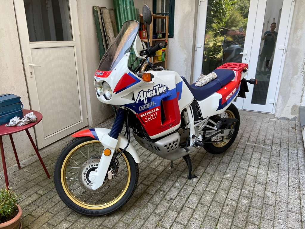 Honda XRV 750 RD04 Enduro