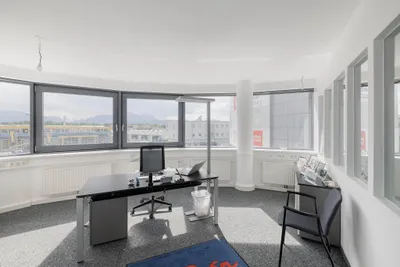 1-Zimmer-Gewerbeimmobilie mieten in Salzburg Stadt – 17 m², € 429 – Bild 3 von 6