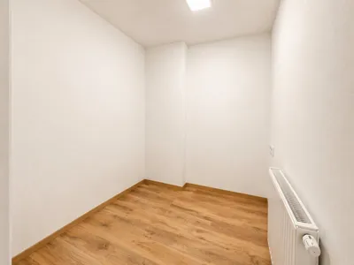 4-Zimmer-Gewerbeimmobilie mieten in Wien – 145 m², € 1.408 – Bild 8 von 13