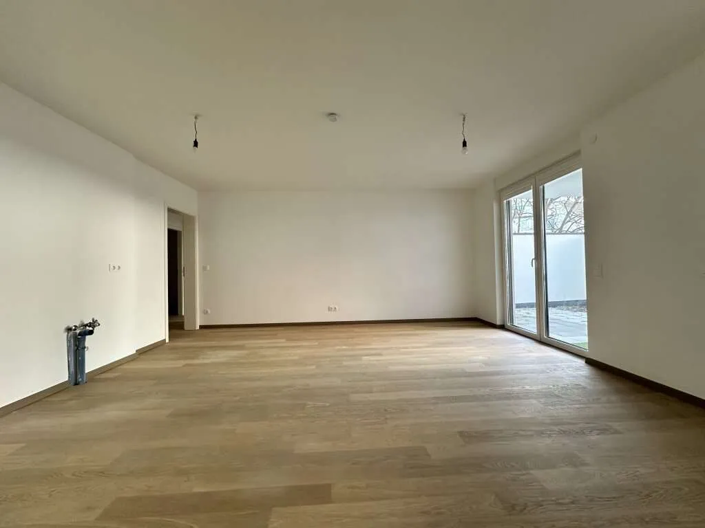 Airbnb Möglichkeit - Neubau - Gartenwohnung am Kutschkermarkt - Garagenstellplatz optional - Widok 2