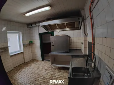 Gewerbeimmobilie mieten in Gänserndorf – 260 m², € 627 – Bild 8 von 10