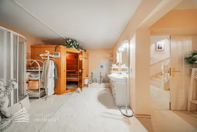 10-Zimmer-Immobilie kaufen in Mödling – 304,85 m², € 2.980.000 – Bild 57 von 70