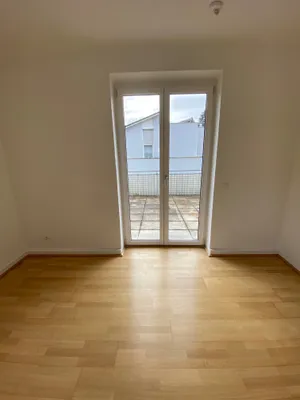 2-Zimmer-Wohnung mieten in Steyr – 63 m², € 890 – Bild 3 von 14