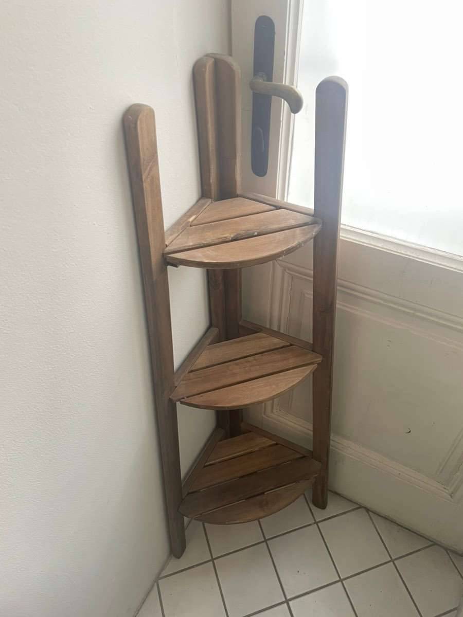 Eckregal Holz Blumenstnder ASKHOLMEN Ikea,  10,- (1060 Wien) - willhaben