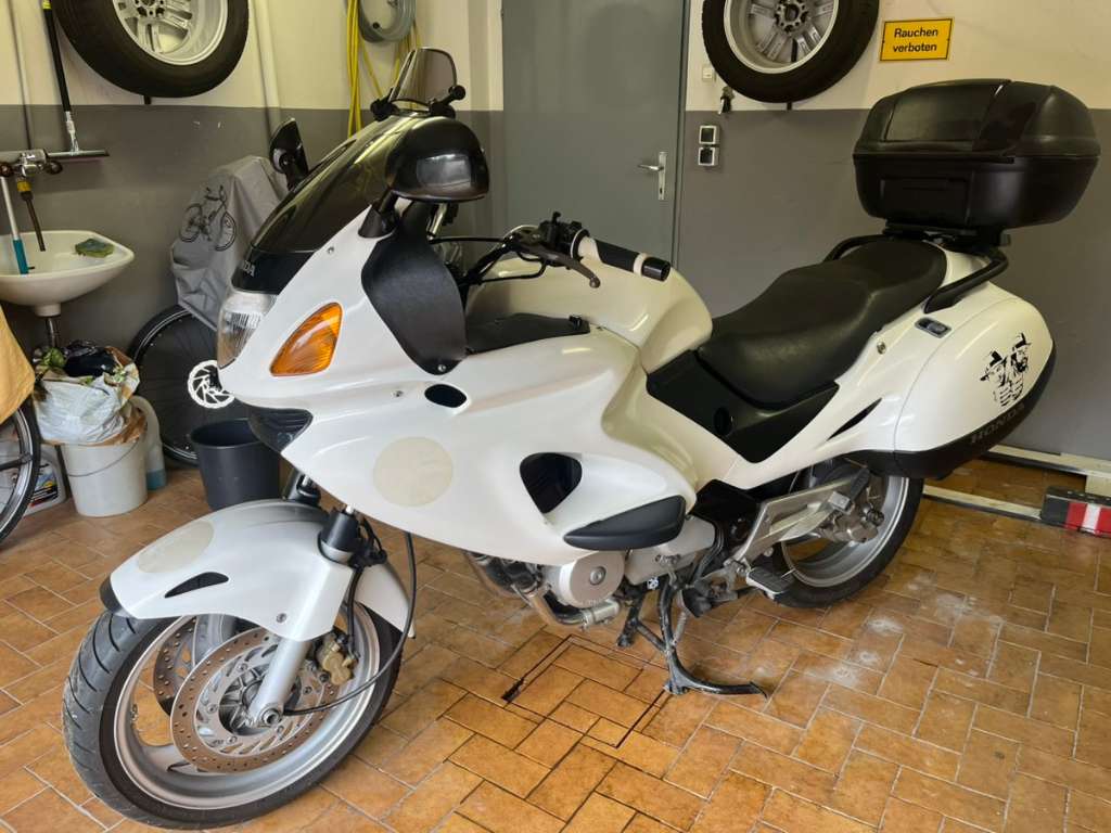 Honda NT 650VX Tourer