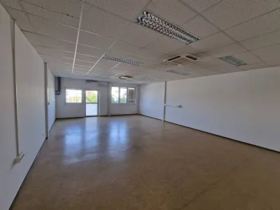 1-Zimmer-Gewerbeimmobilie mieten in Wien – 56 m², € 950 – Bild 1 von 6