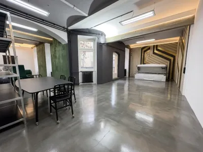 Gewerbeimmobilie mieten in Wien – 425 m², € 3.924 – Bild 2 von 14