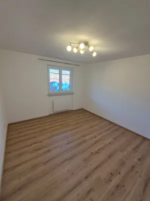 4-Zimmer-Wohnung mieten in Salzburg-Umgebung – 72 m², € 980 – Bild 4 von 8