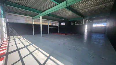 Gewerbeimmobilie mieten in Salzburg-Umgebung – 450 m², € 7